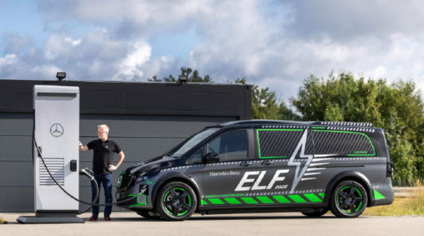 点赢通 奔驰打造实验充电车, 10分钟能充100kWh电